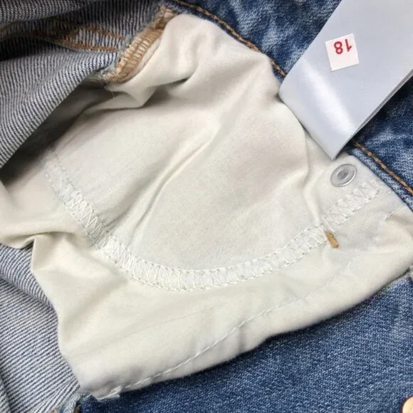 LIKE NEW DISTRESS OLD NAVY BUTTONFLY JEAN SKIRTS 2/26 😎 - Picture 7 of 11